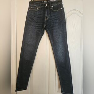 Hollister Advanced Stretch Super Skinny Jeans in Dark Blue Size W26 L30